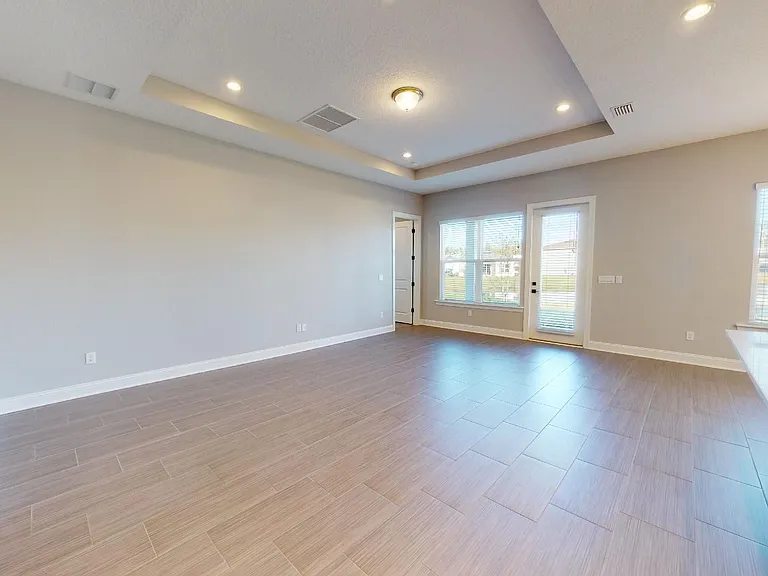 124 Bridgeton St — Photo 12