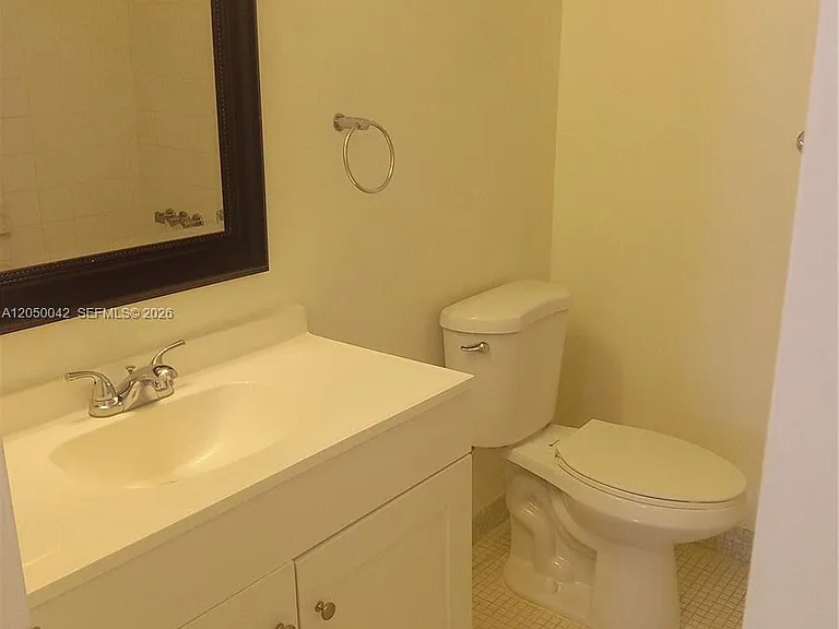 8315 SW 72nd Ave #303B — Photo 15