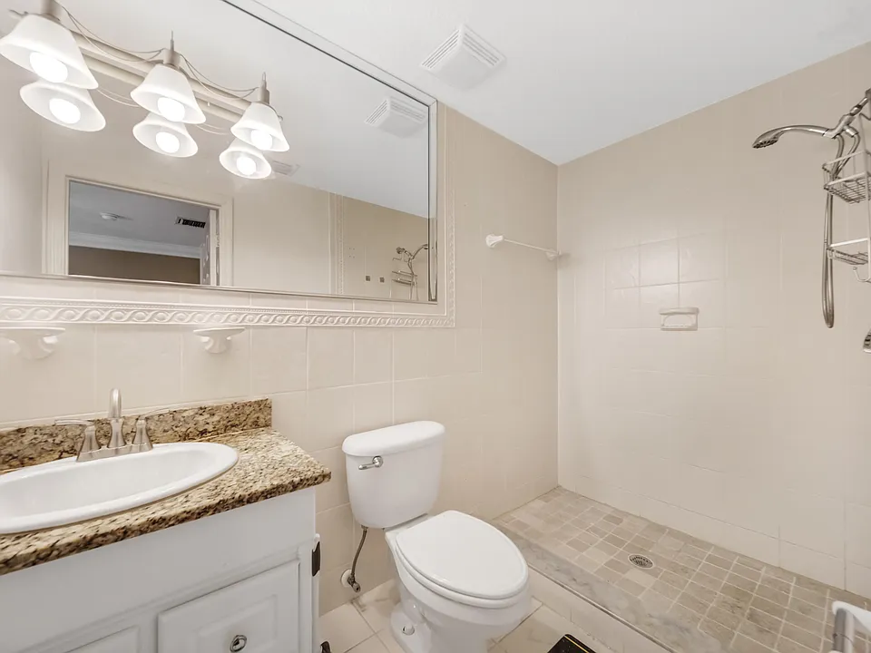 7200 NW 51st Ter