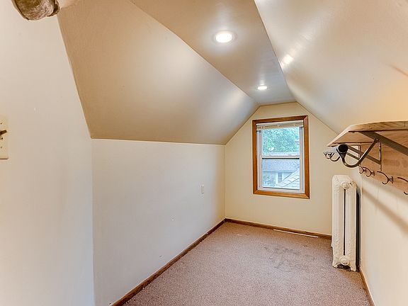 2nd image of 293 Wilder St N APT 4