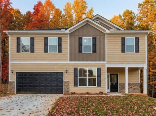 743 Old Stagecoach Rd, Camden, SC 29020