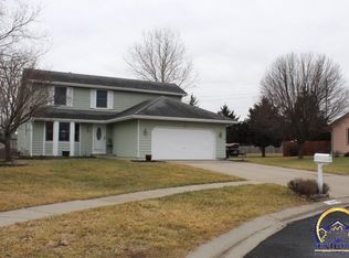 3610 SW Watson Ct, Topeka, KS 66610