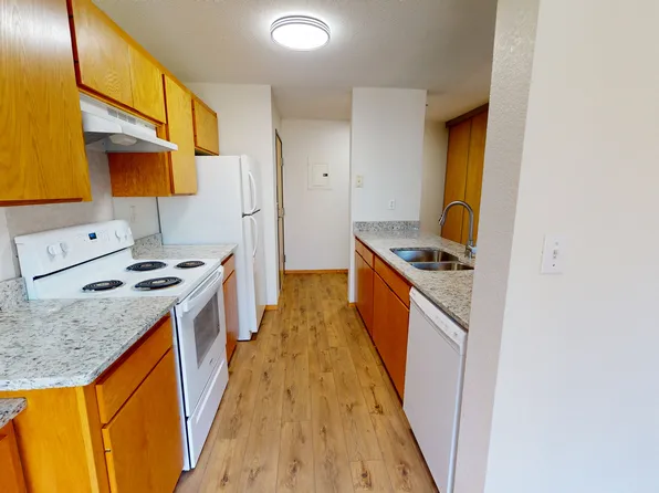 Rosoto Villa, 1901 Desoto St #308, Saint Paul, MN 55117