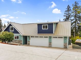 326 Melrose Dr, Camano Island, WA