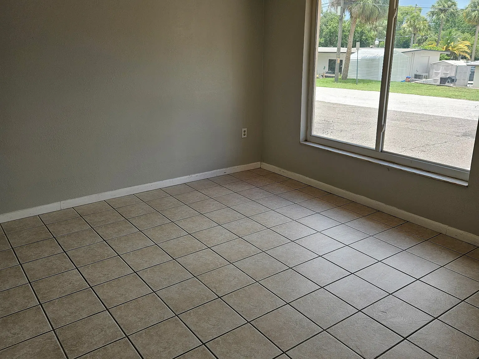 2 bed, $1,500 — Photo 4
