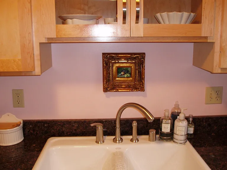 4955 N Santa Monica Blvd #2 — Photo 10
