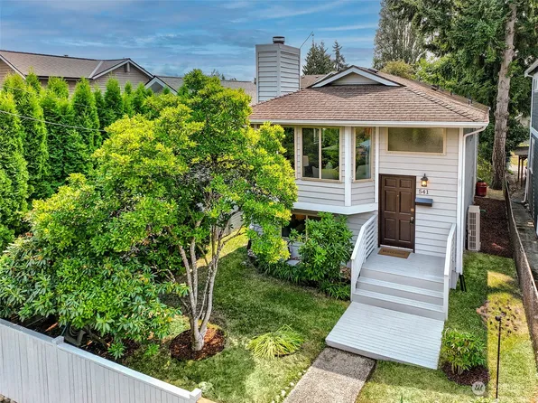 541 N 73rd Street, Seattle, WA 98103