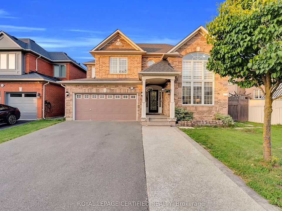 1st image of 729 Turrell Cres