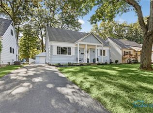 3751 Philmar Dr, Toledo, OH 43623
