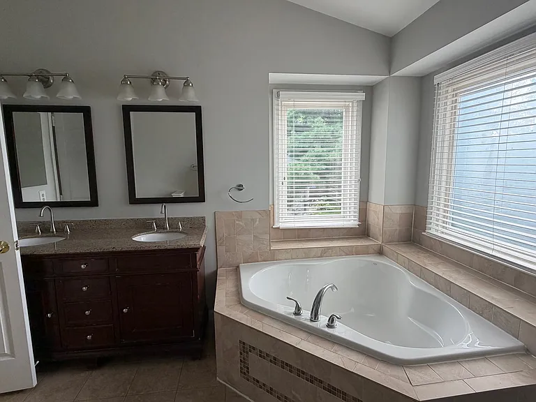 13567 Cobra Dr — Photo 21