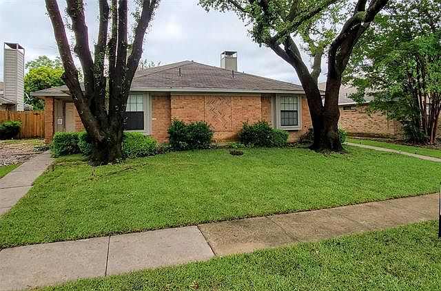 1st image of 8638 Holly St