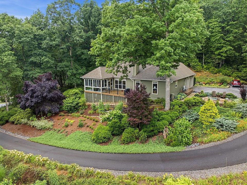 1st image of 503 Stekoih Hills Dr