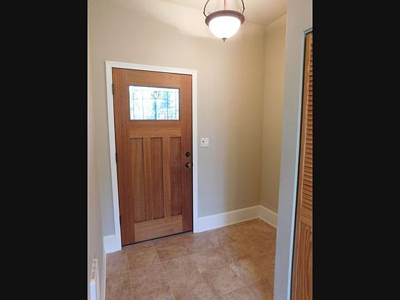 3rd image of 20610 NE 262nd Ave
