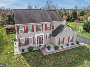 54 Crestpoint Dr, New Castle, DE 19720