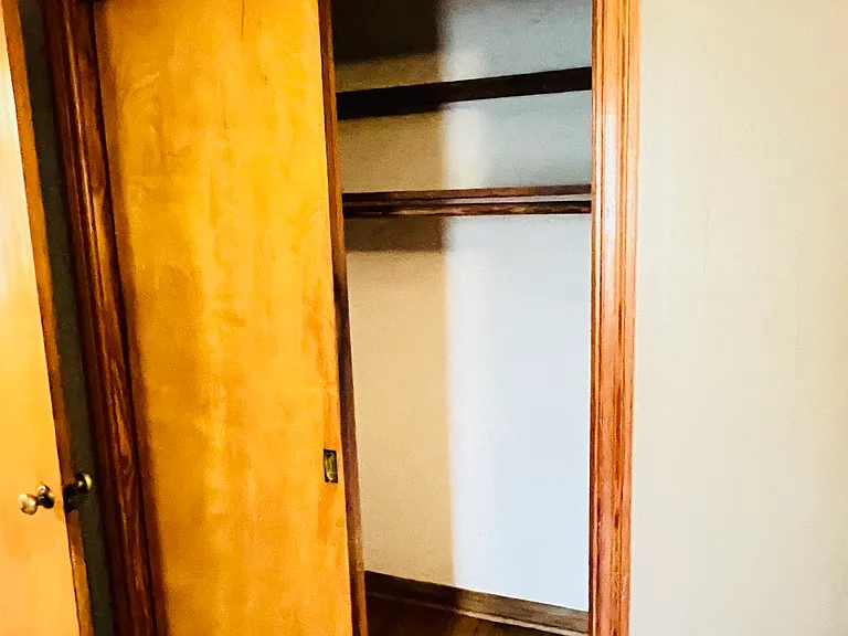 1238 Purdue Ave — Photo 13