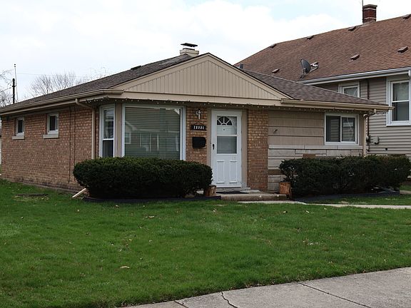 2nd image of 12221 Irving Ave