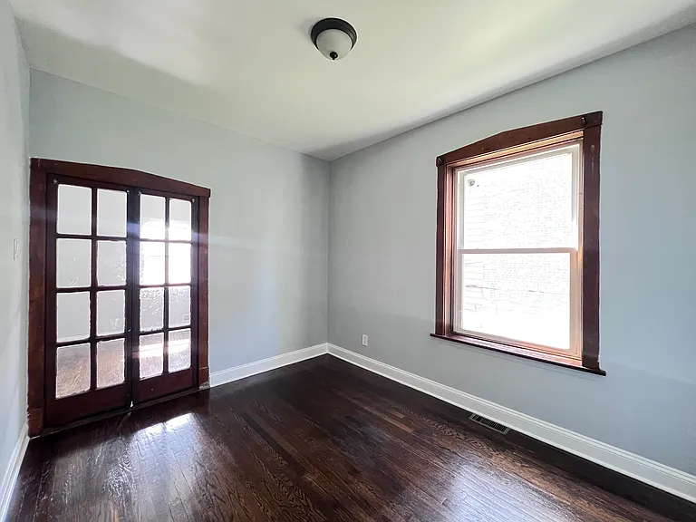 821 N Waller Ave #1 — Photo 17