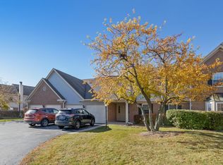 204 Dublin Ln, Schaumburg, IL