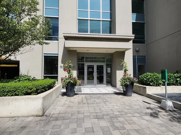 165 Legion Rd N, Toronto, ON