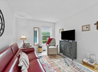 254 Down East Ln, Lake Worth, FL 33467