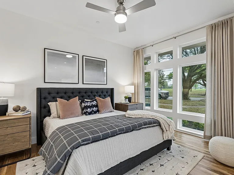 The Guest House on Greenville — Photo 21
