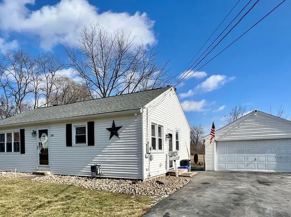 326 Eisenhart Pl, Horseheads, NY 14845