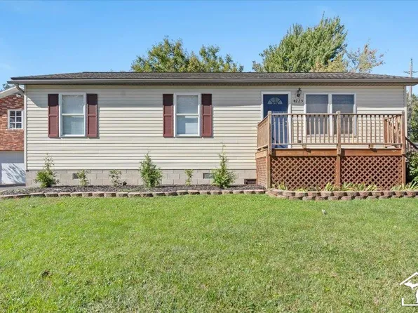 4225 Avenue D, Newport, MI 48166