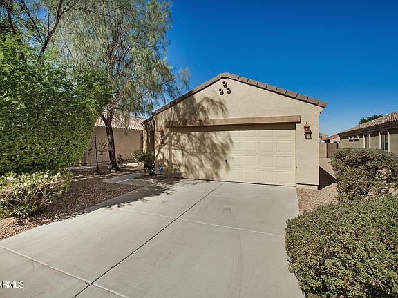 3rd image of 37066 W BELLO Lane