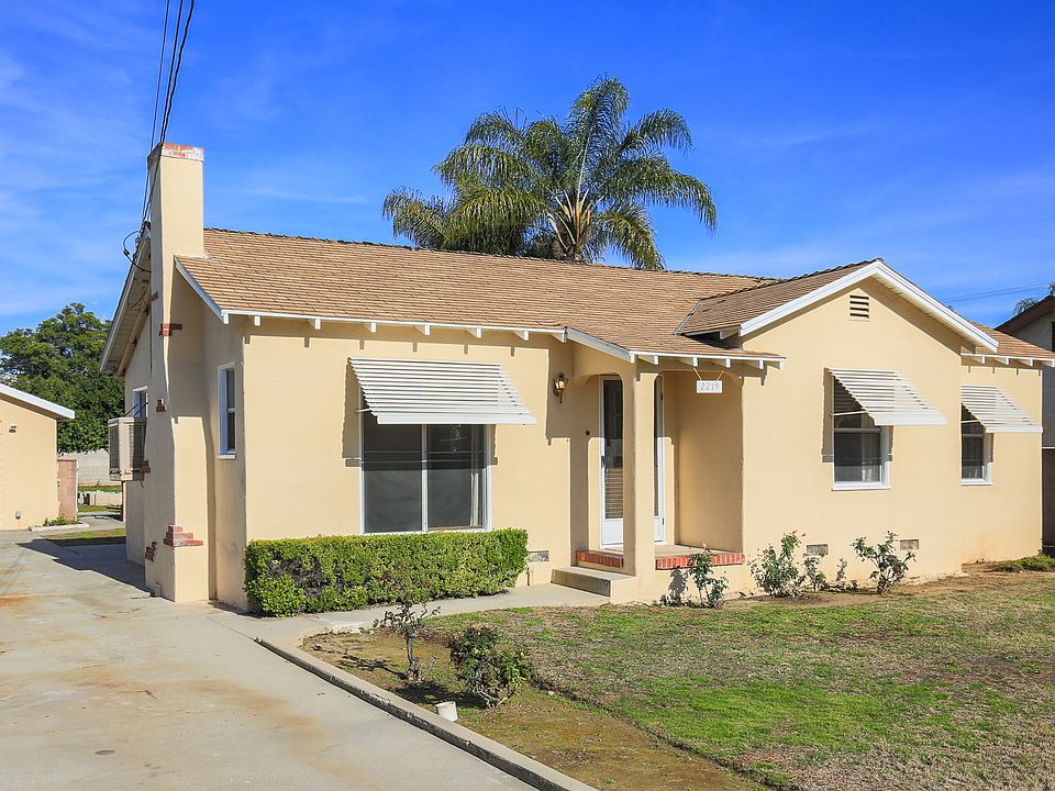 1st image of 2219 W Mossberg Ave