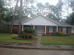 2904 Colonial Dr, Dickinson, TX 77539