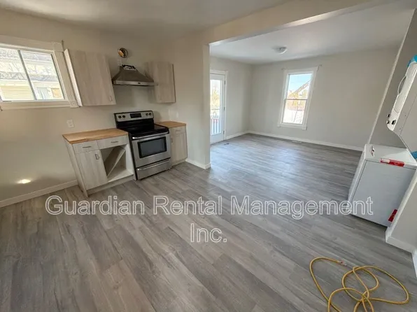 1 Nugent St, Thunder Bay, ON