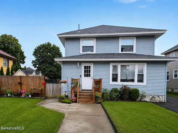 15 Beech Grove Ave, Pittsfield, MA 01201