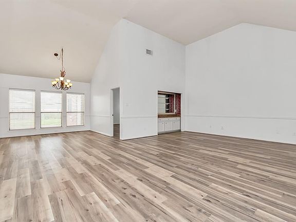 4th image of 12134 Ella Lee Ln