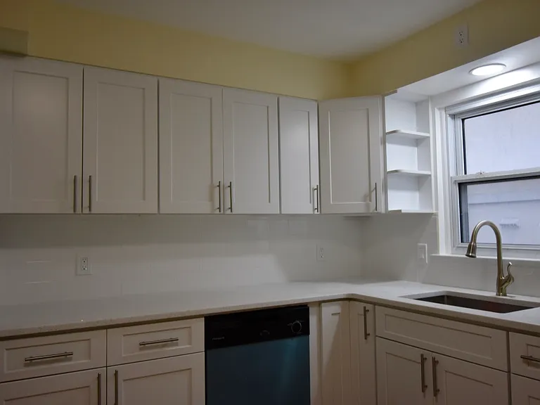 356 Slocum Way — Photo 3