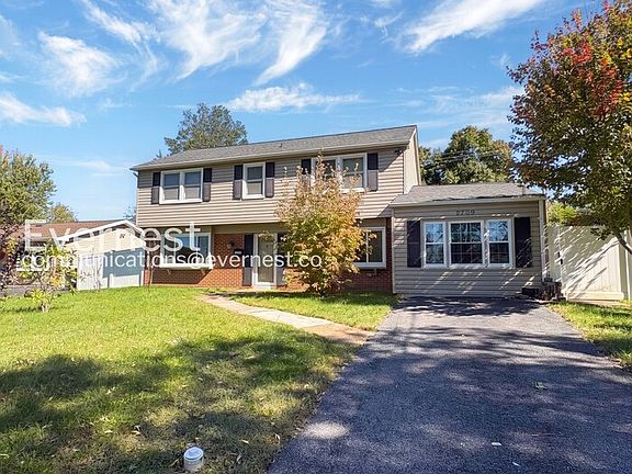 2nd image of 2709 Kirk Ln