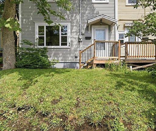 3rd image of 88 Freshwater Road