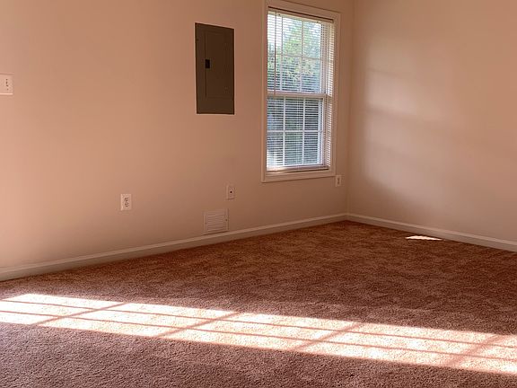 3rd image of 23209 Westwood Ct