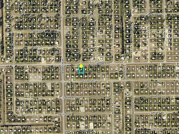 3rd image of 1208 Jaguar Blvd