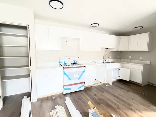 2050 Allen Blvd APT 1, Middleton, WI 53562