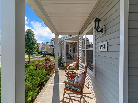3rd image of 8654 Bobwhite Dr