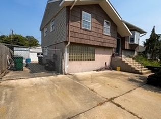 341 Hale Ave, Romeoville, IL 60446