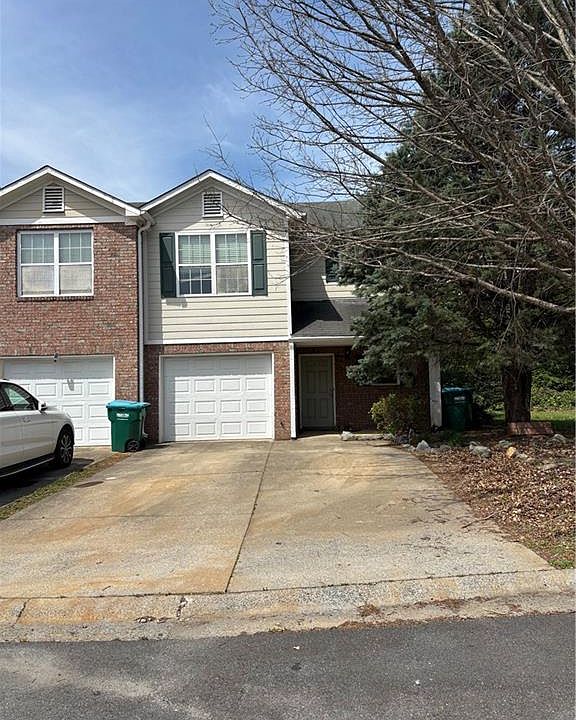1st image of 119 Princeton Ave