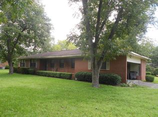 501 Harris St, Montezuma, GA 31063