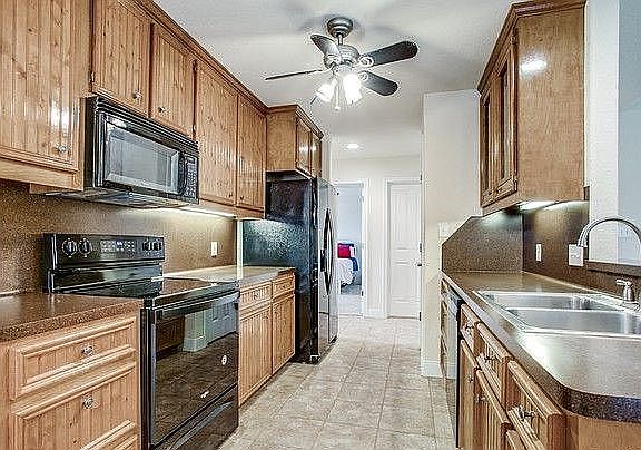 3rd image of 1717 Blueridge Dr