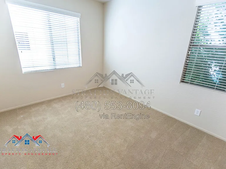 4467 E Remington Dr — Photo 26