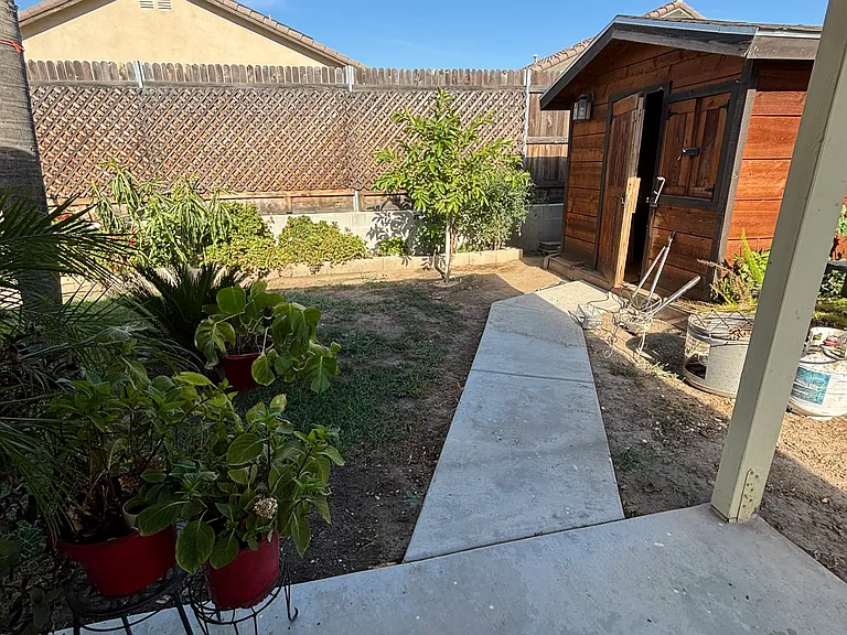 1022 S Vista St — Photo 9