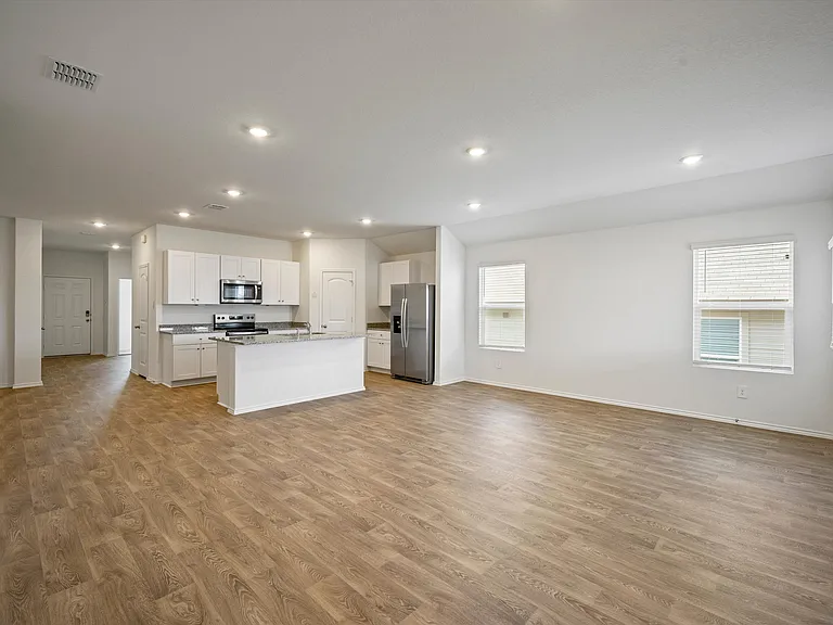 313 Cottonmouth Ln — Photo 10