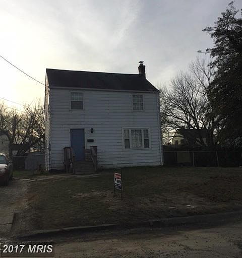 1st image of 21727 Saratoga Dr