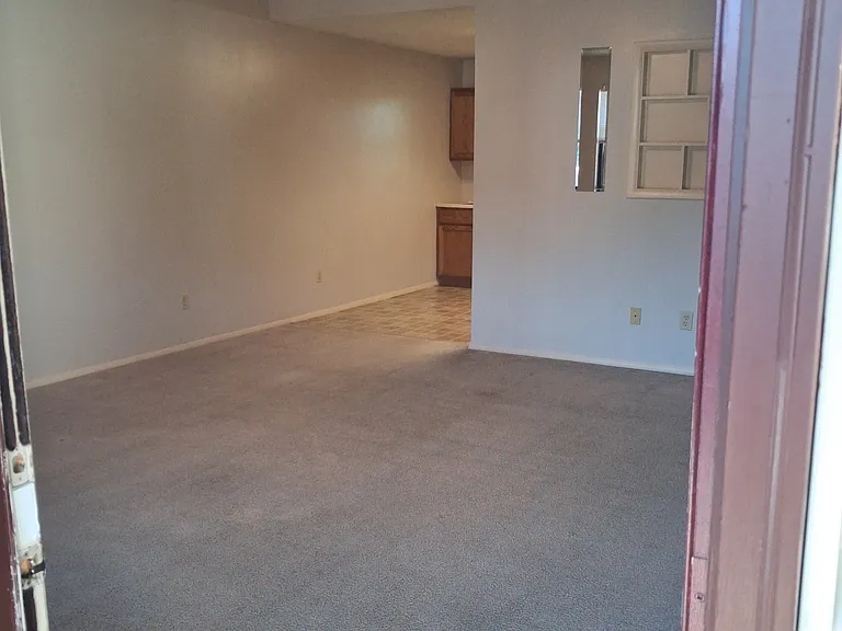 4441 Fall Creek Rd #23 — Photo 6