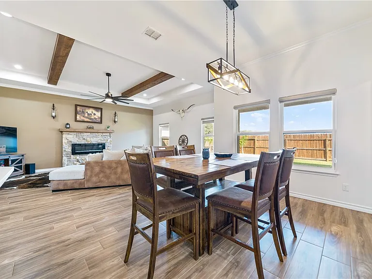 11526 S Creek Dr — Photo 11